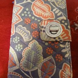 Vera Bradley Wallet  Still In Great Shape 10.00