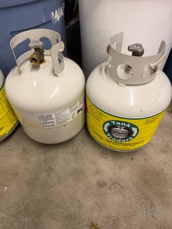 2 Butane empty tank for barbecue