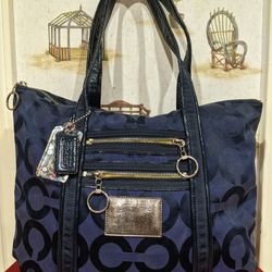 COACH  PRE-OWNED SIGNATURE  BLACK  CANVAS  LEATHER  SHOULDER  HOBO  TOTE PURSE HANDBAG. 