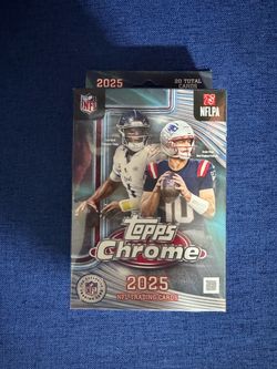 Topps Chrome Football Hanger Box