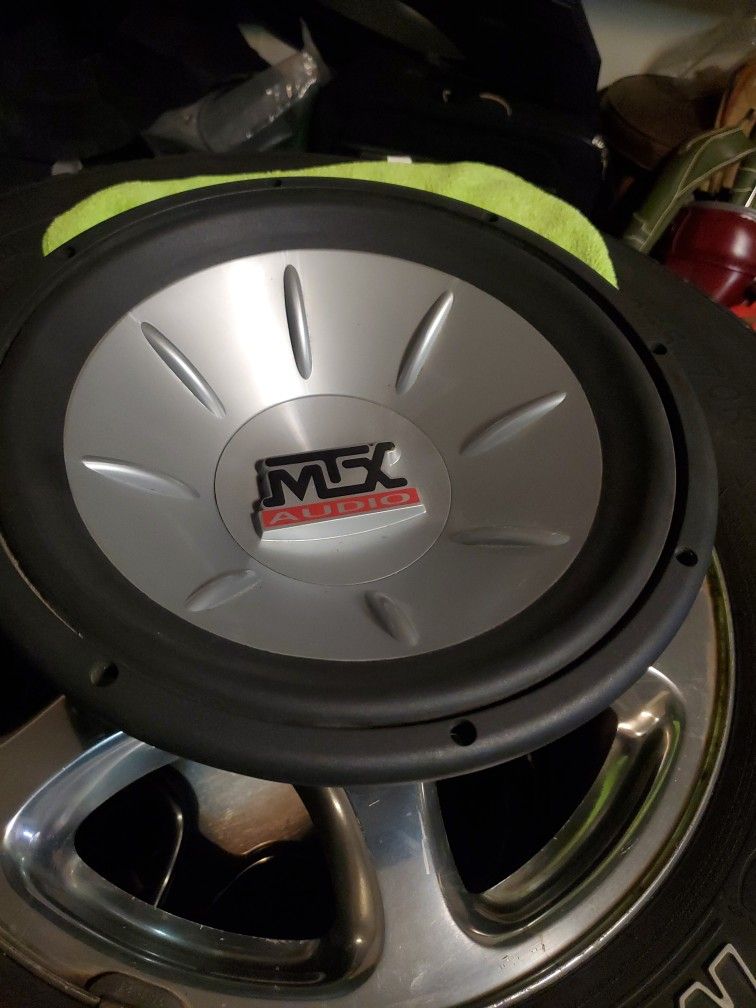 Mtx Subwoofer