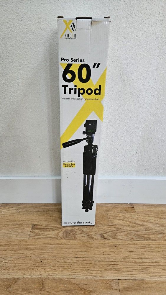 Tripod. 60" For Camcorders And DSLRs.