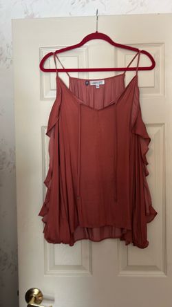 Jennifer Lopez size large Jennifer Lopez size large