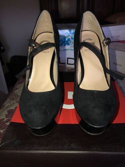 Black platforms size 7