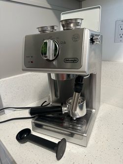 DeLonghi 15 Bar Stainless Steel Espresso