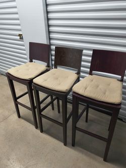 3 Bar Stools 
