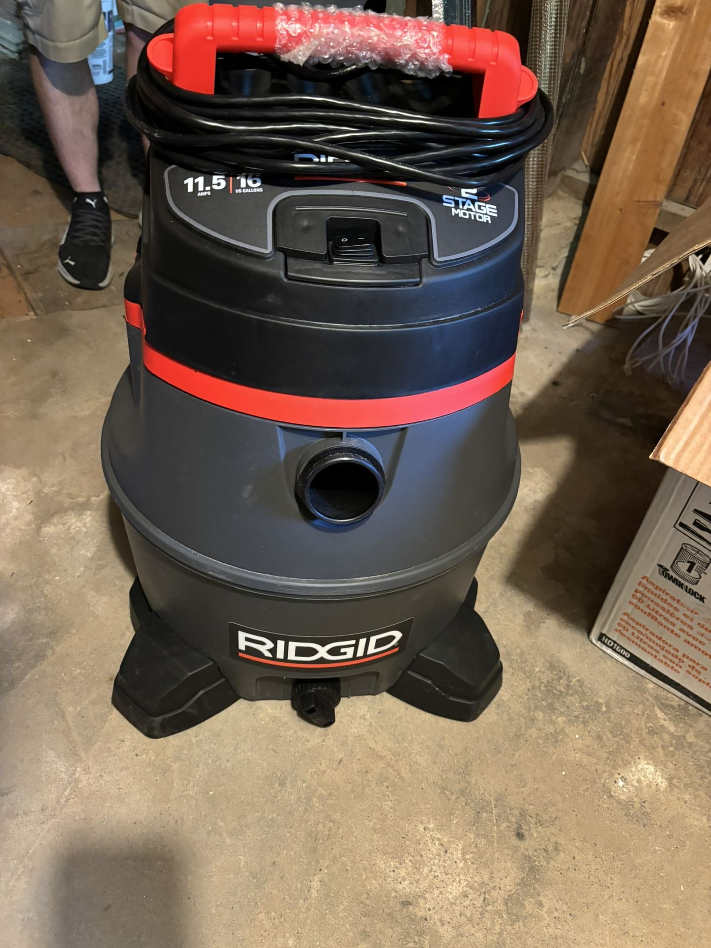 Ridgid 16 Gallon Wet/dry Vac