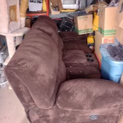 Reclining Loveseat With Console