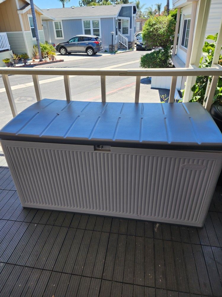 Storage Chest