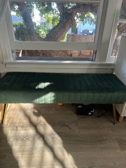 Green bench