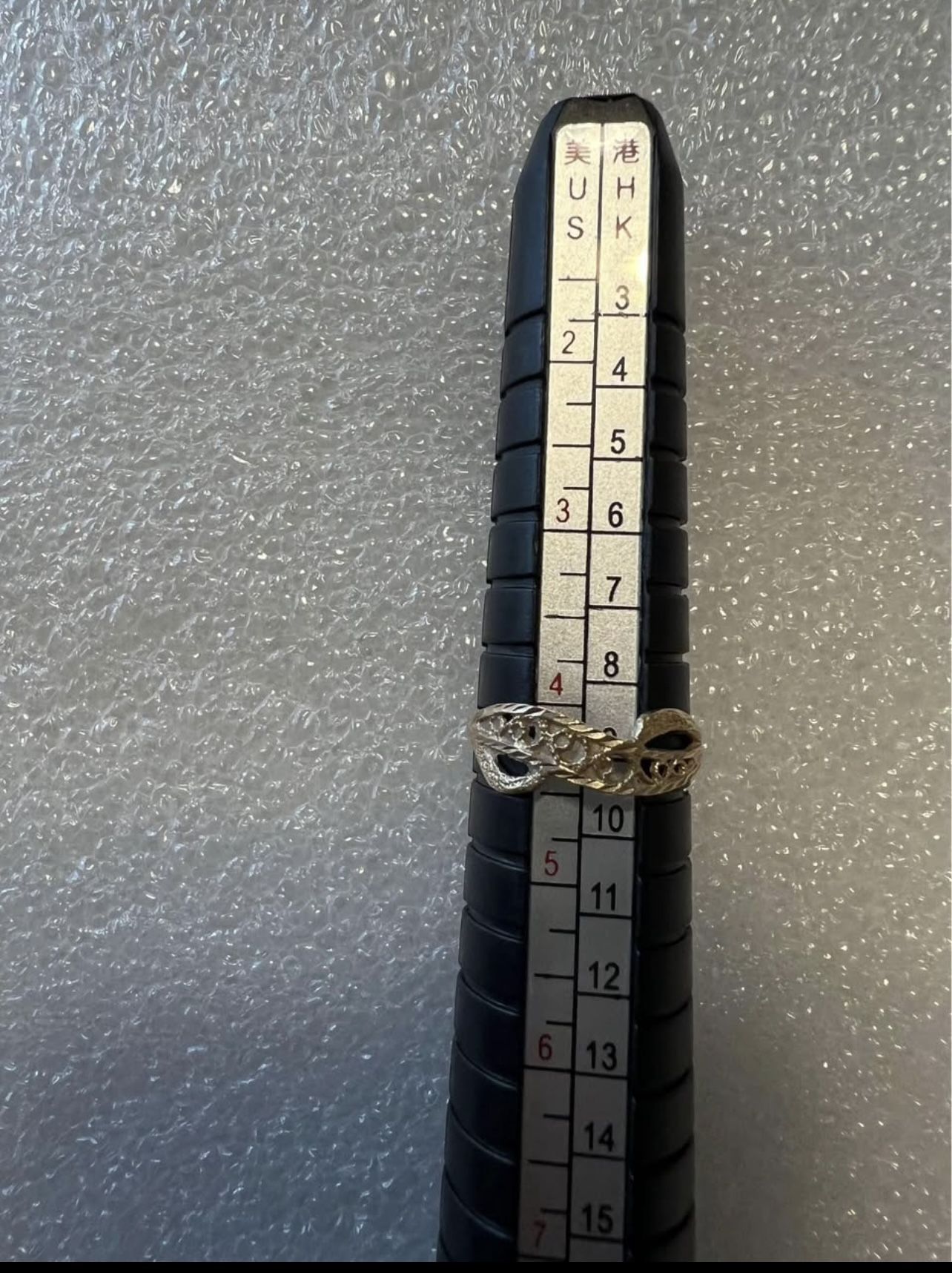 10k Gold Pinkie Ring