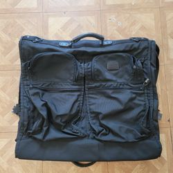 Tumi Bi Fold Garment Bag Nylon Ballistic Black Suit Case Shoulder Strap Carry Luggage