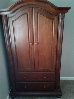 Dresser solid wood chery wood