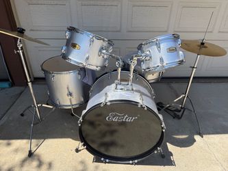 Eastar Drum Set