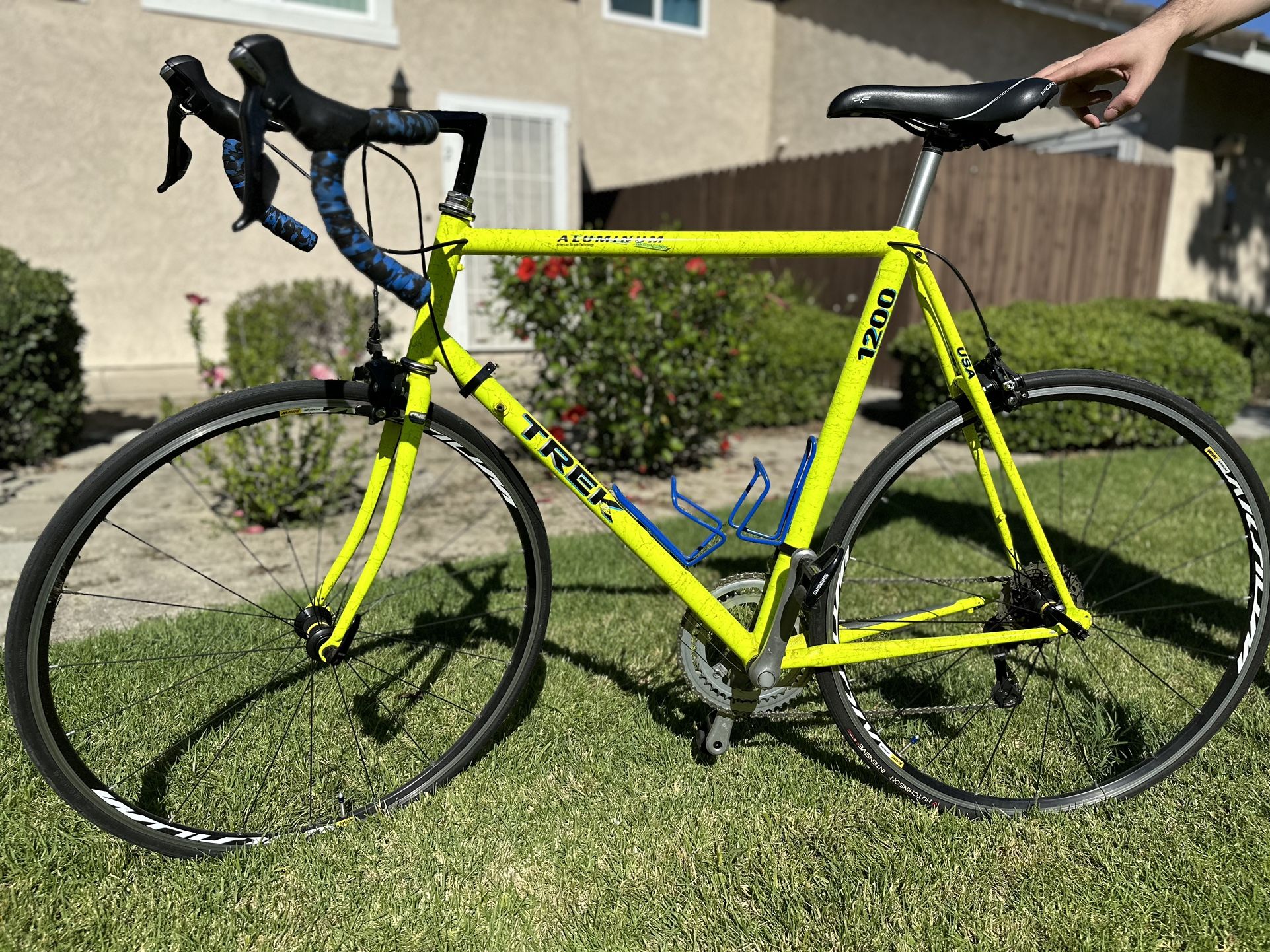 Trek 1200 best sale aluminum road bike