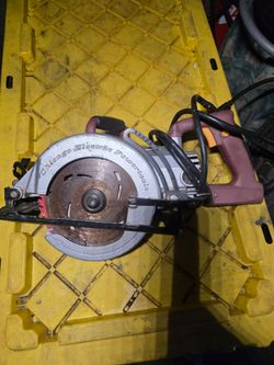 Chicago Electric Power Tools Circular Saw