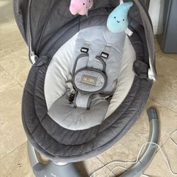 Baby swing 
