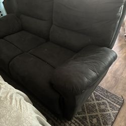 Free  Couch/sofa Loveseat Recliner 