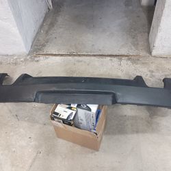 (contact info removed) Camaro Fift Gen  Original Factory Diffuser Parte Trasera De Number Original For free Lo Estoy Regalando Gratis  