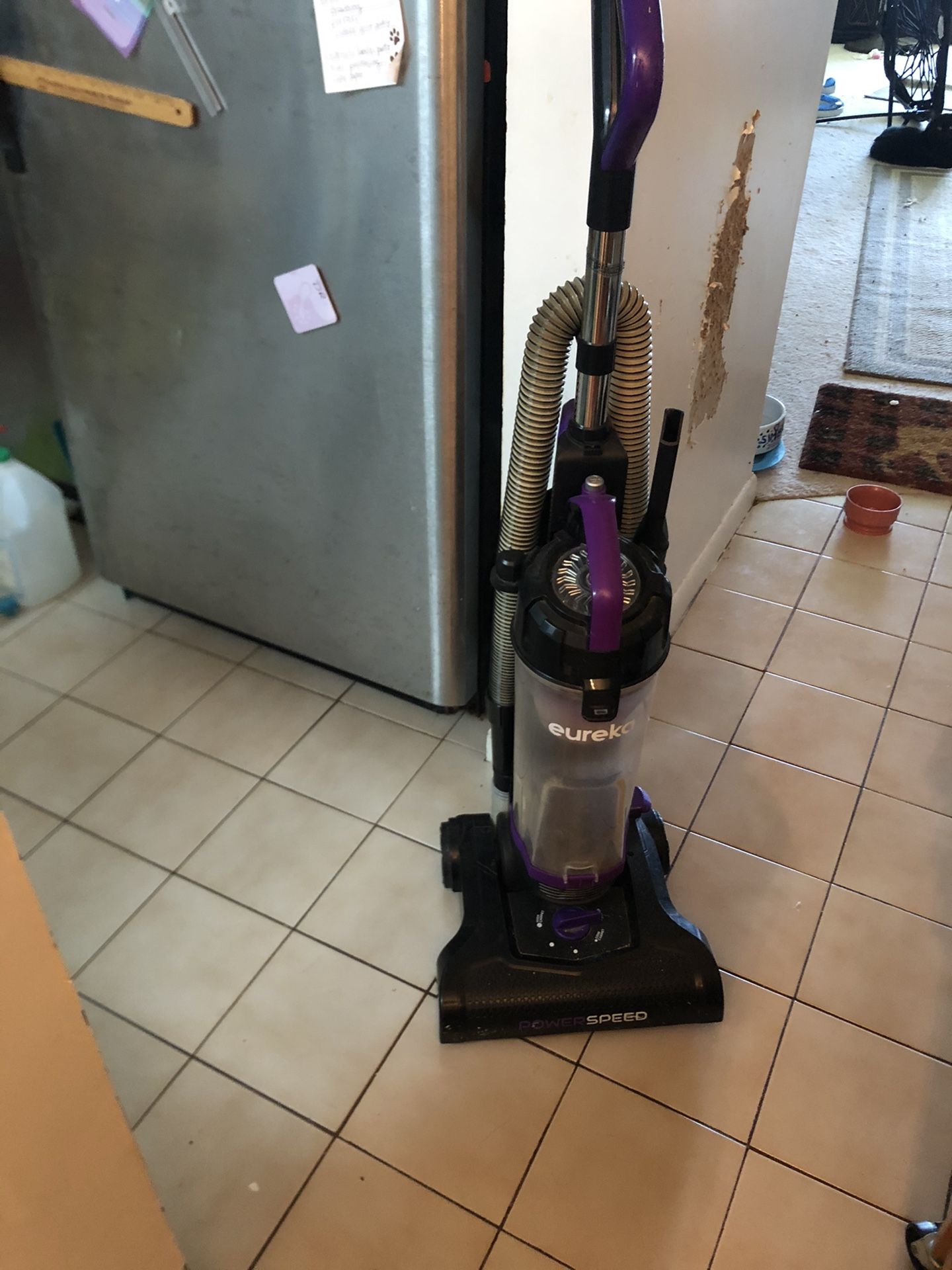 Eureka Vacuum Good Condition W Attachfmment 