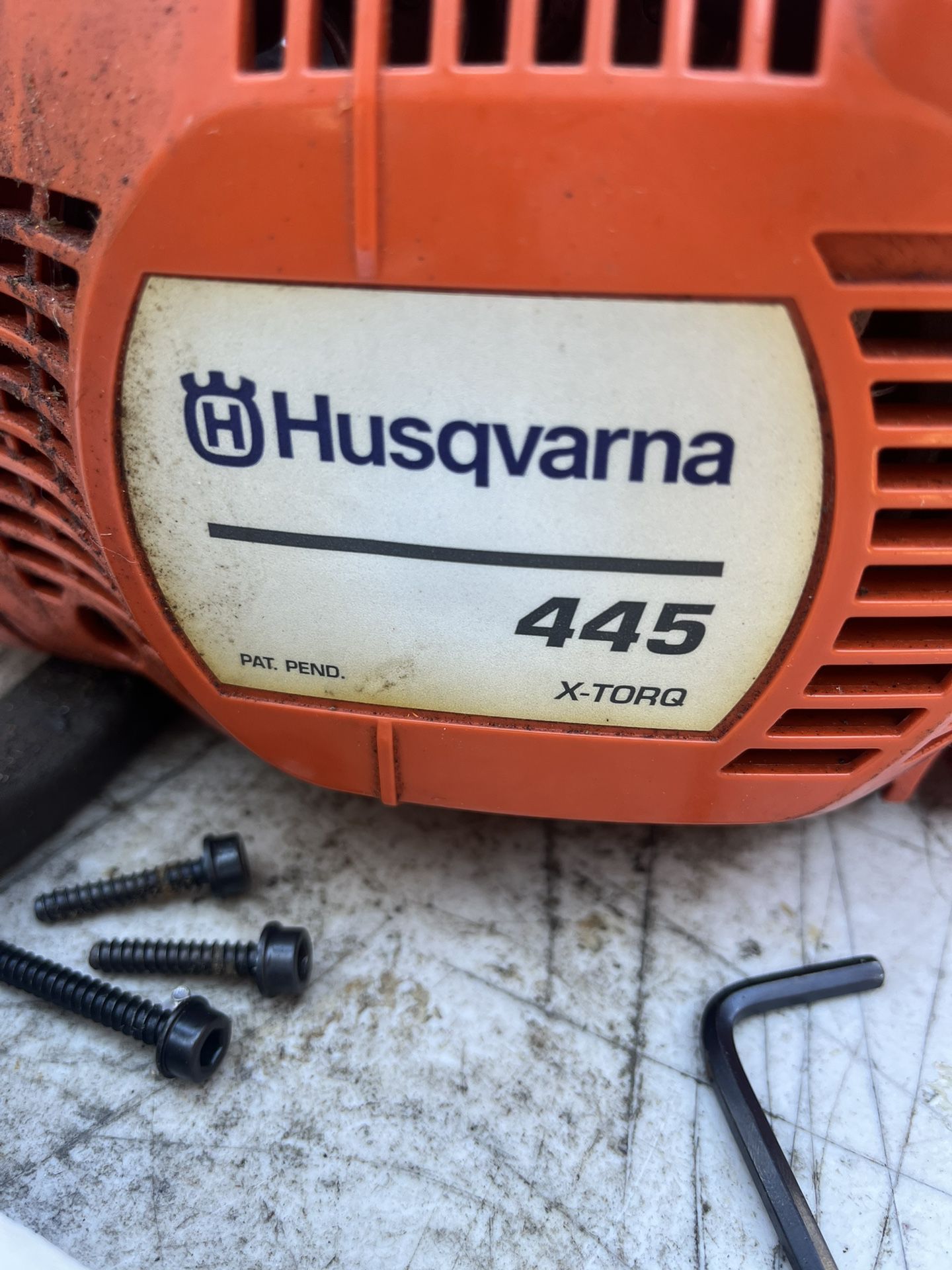 husqvarna 445 chain saw