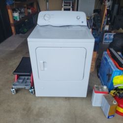 Kenmore Propane Dryer Works Great. 