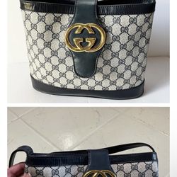 Gucci Vintage Shoulder Bag