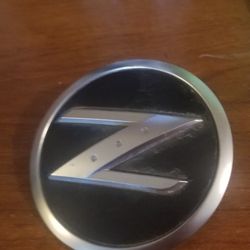 Z FRONT DOOR Emblem.