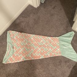 Mermaid Tail Blanket 