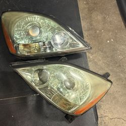 Lexus GX470 Headlights 