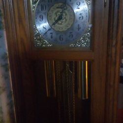 GORGEOUS EXCELLENT CONDITION SETH THOMAS  GRANDFATHER CLOCK MOVING OUT OF STATE, MUST GO!MAKE ME AN OFFER!