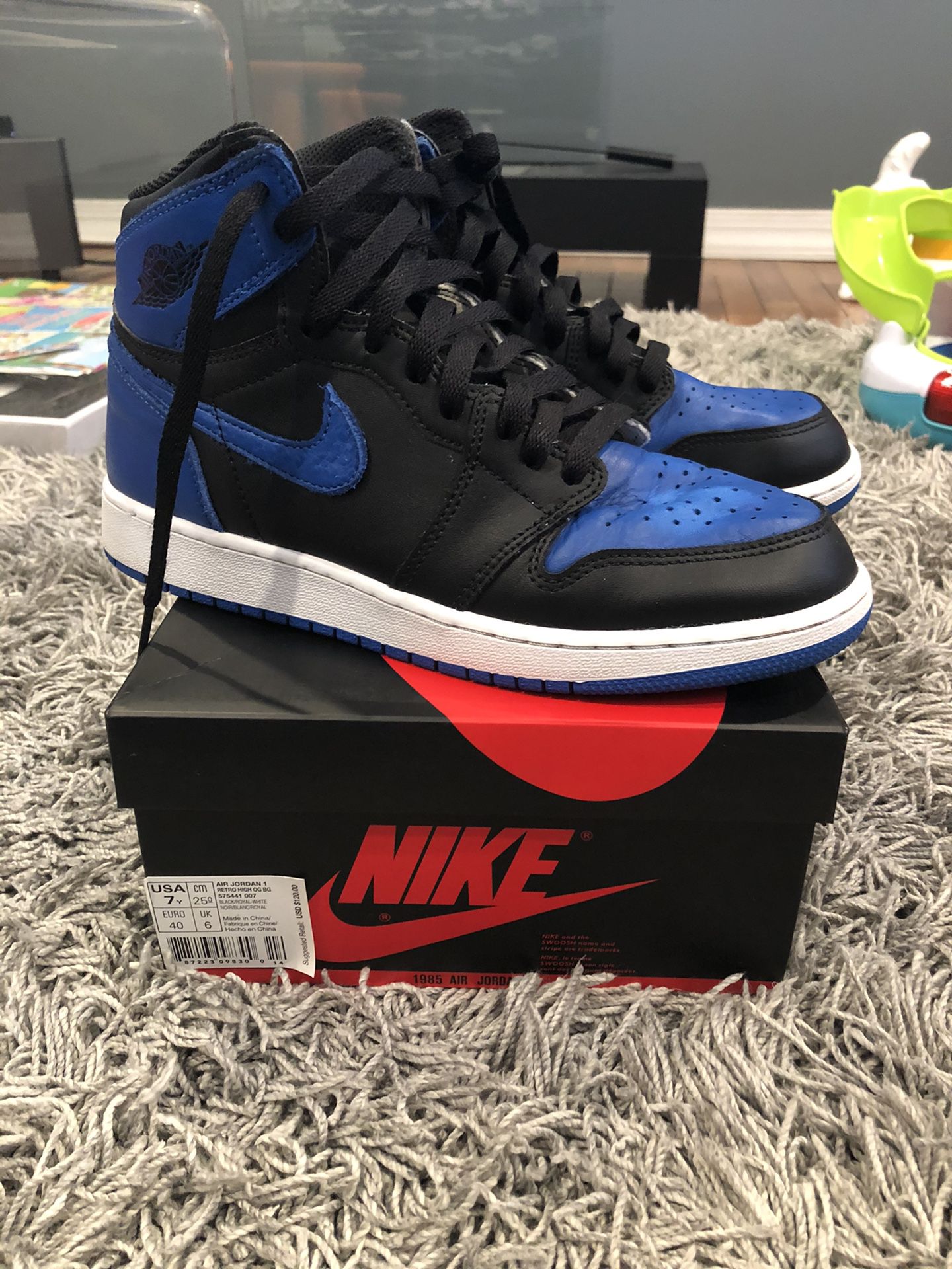 Jordan royal (2017 ) size 7y. for sale with box