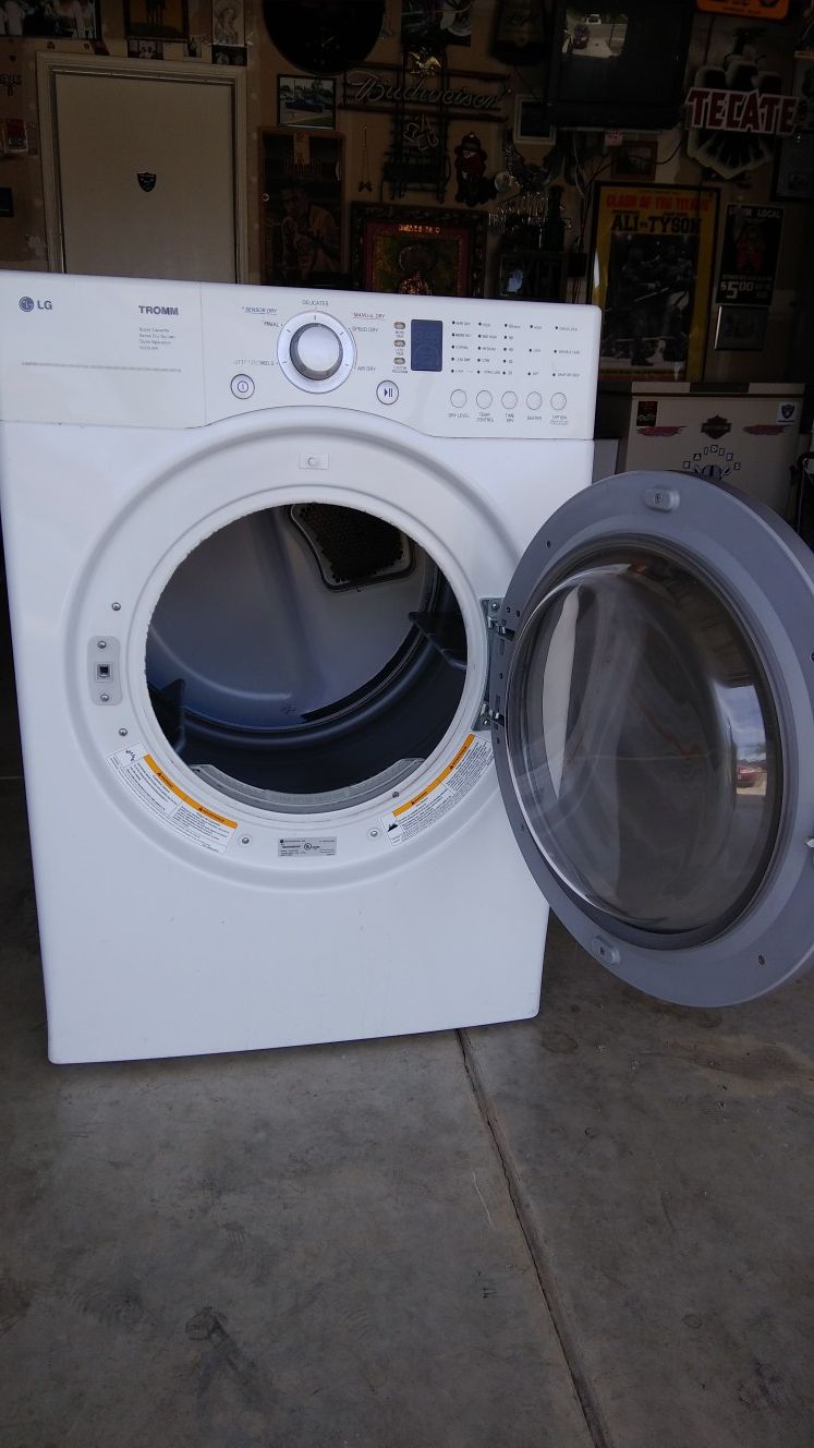 LG Tromm Electric Dryer