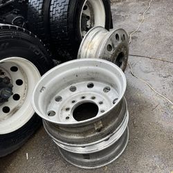 Rims 24.5 Aluminium Peterbilt Kenworth Truuck Sales And Parts