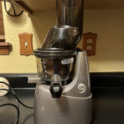 Kuvings Juicer