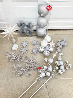 Silver & White Christmas Ornament Decoration Bundle