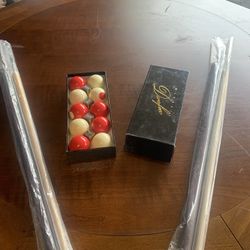 3-1 Mikhail Darafeev Poker / Bumper Pool Table