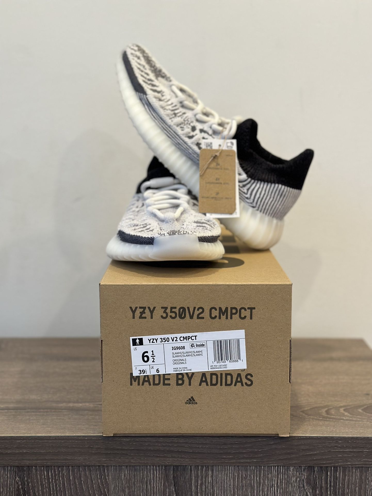 V2 Cmpct Yeezy Zebra Sizing Reddit Nike Size Chart For Yeezy Boost 350 V2  Chart Do