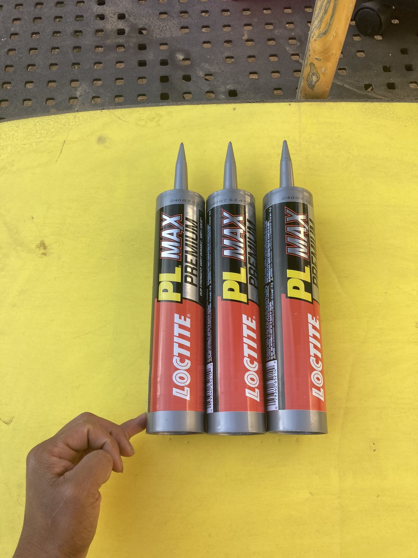 PL MAX PREzMIUM 9fl oz $12 Each Or Best Offer 