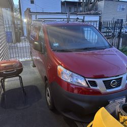 2013 Nissan Nv200