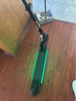 Omega kids light up scooter