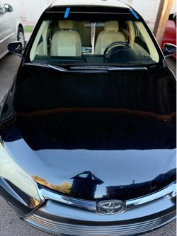 Auto glass