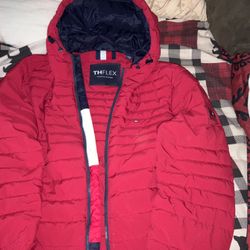 Tommy Hilfigure Puff Jacket 