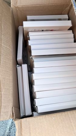 Lot of Maxcomfy Boxed Items