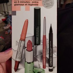 Clinique Ready In 5 Soft Glam Set