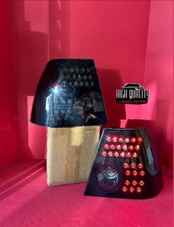 Volkswagen Jetta 1999. 2003 tail lights.