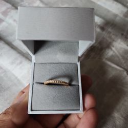 Gold platter and zirconia ring