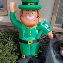 St Patrick’s Day Inflatable 