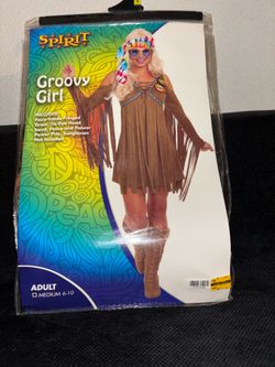COSTUME