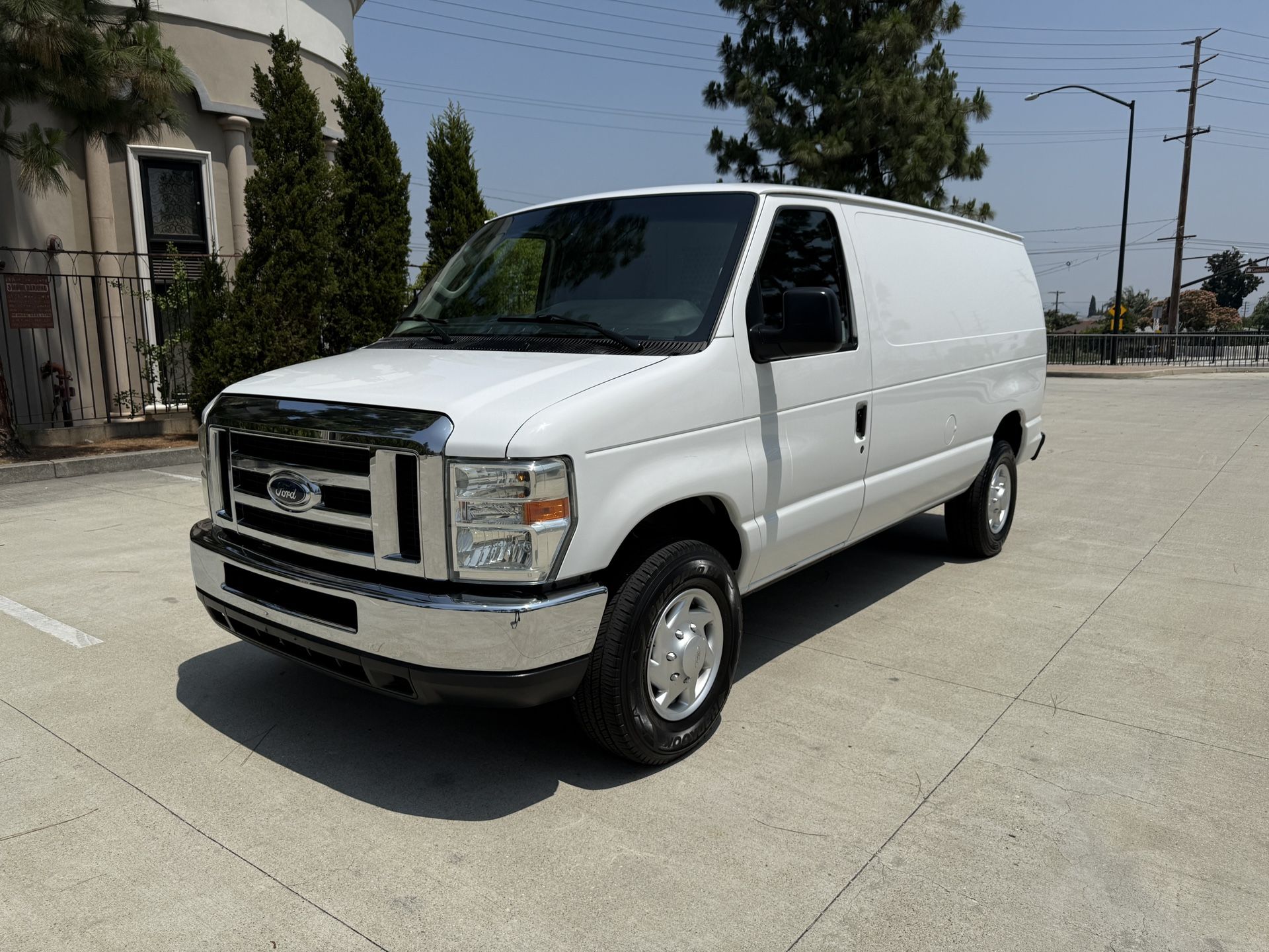 2012 Ford E-250